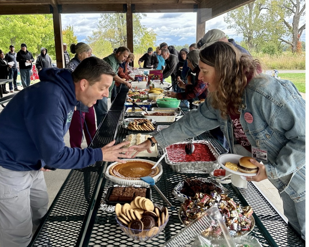 Fall pic 23 buffet landscape