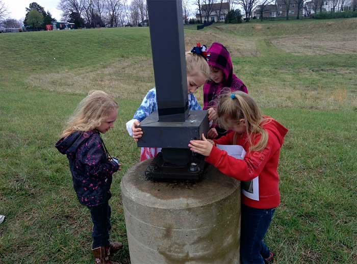 Lamp Post Cache